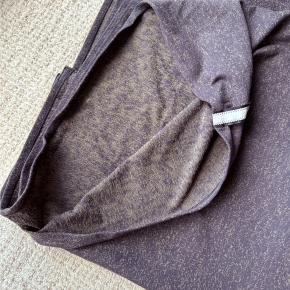 Lululemon Vinyasa Scarf Black Marl - Picture 3 of 4